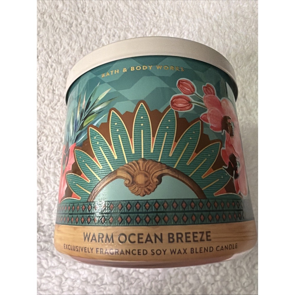 Bath and Body Works 3 Wick Candle Warm Ocean Breeze 14.5 oz Brand New